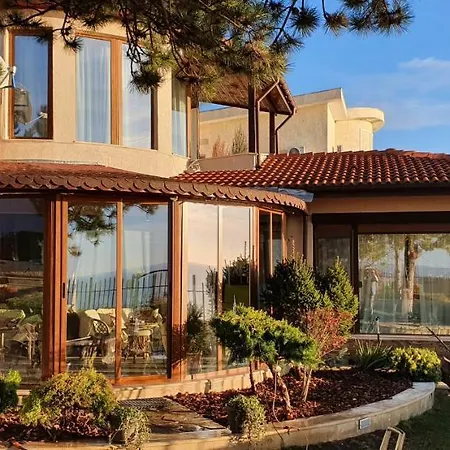 Sunny House Izgrev Villa
