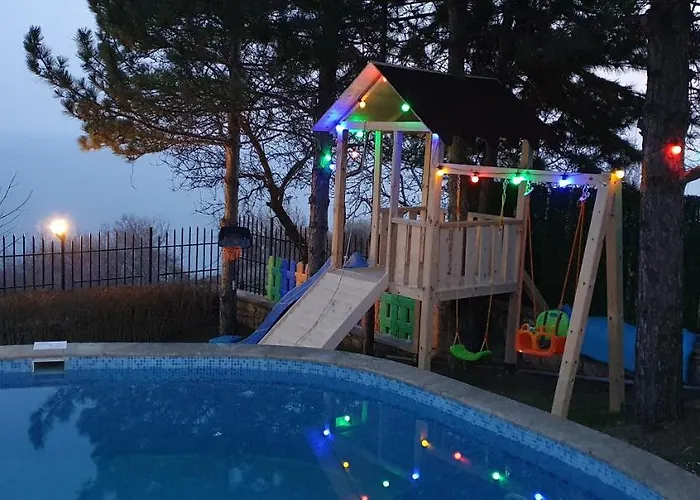 Sunny House Izgrev Balchik