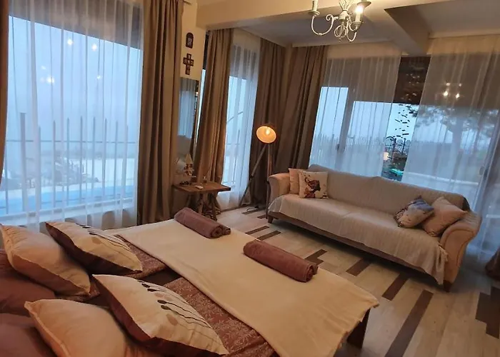 Sunny House Izgrev Villa Balchik