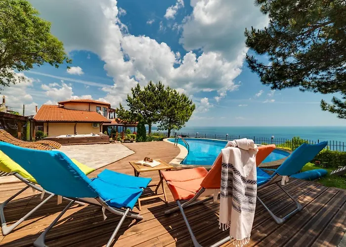 Sunny House Izgrev Villa