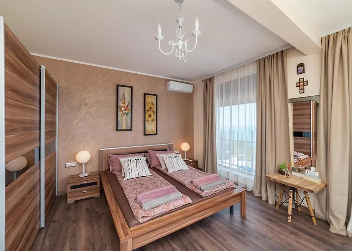 Sunny House Izgrev Villa Balchik