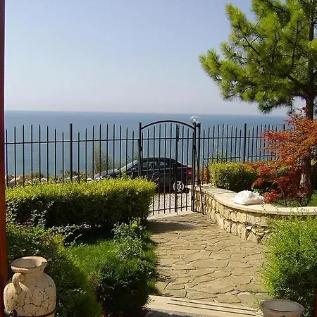 Sunny House Izgrev فيلة
