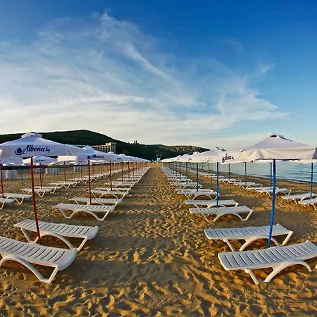 Sunny House Izgrev * Balchik