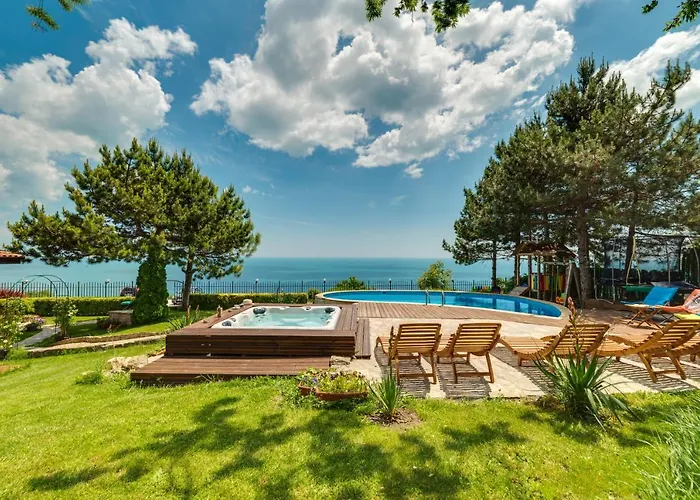 Sunny House Izgrev * Balchik