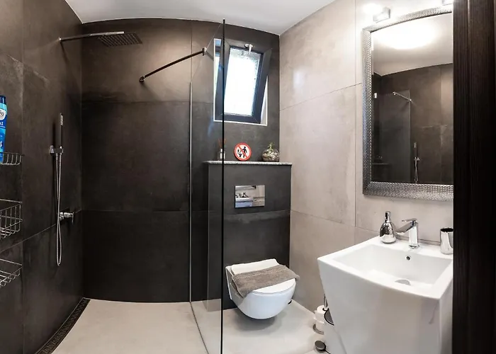 Sunny House Izgrev * Balchik