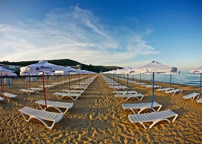 Sunny House Izgrev * Balchik